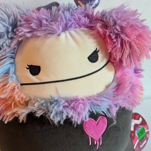 NWT 12" Frumpy Bigfoot Goth Girl Squishmallows Halloween Plush Yeti Error Face - Picture 5 of 14